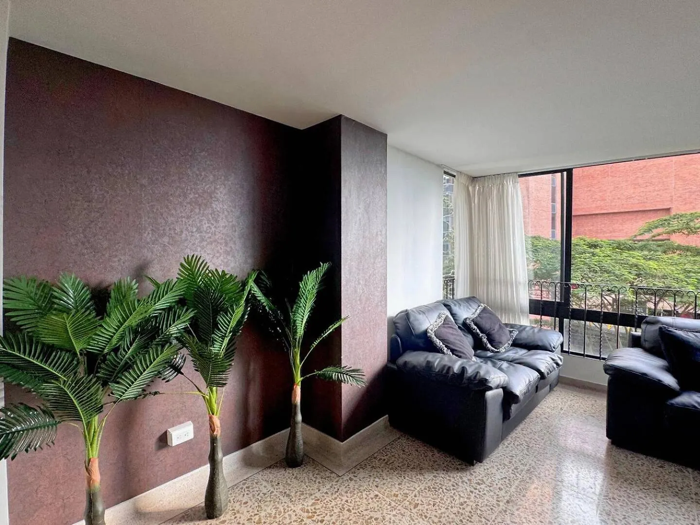 4Br 232 M Apartment In El Poblado, El Tesoro Medellín Kolumbia