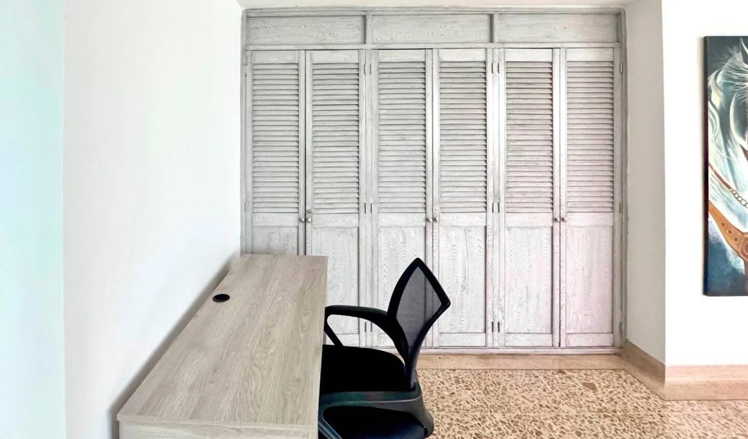 4Br 232 M Apartment In El Poblado, El Tesoro Medellín 0*,  Kolumbia